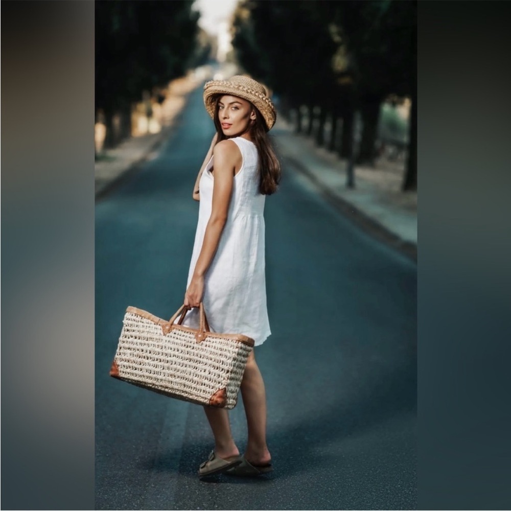 Terzo Millennio Sleeveless Embroidered Linen Dress